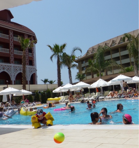 Dag 3 – Familiens Bjørkedals studietur til All Inclusive i Tyrkia