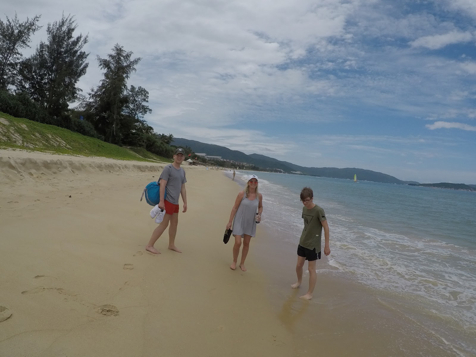 Dag 10 – Sanya og Yalong Bay